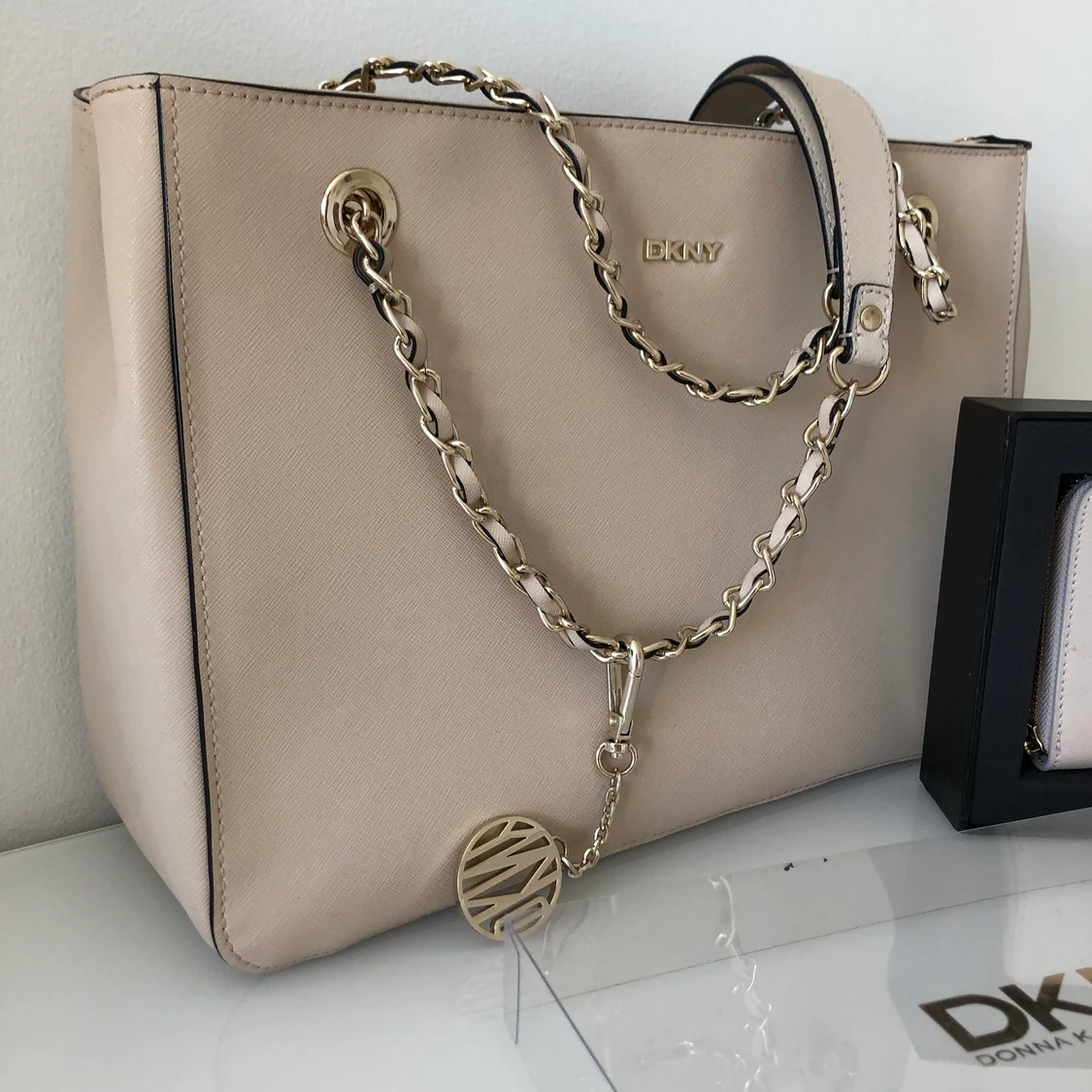 DKNY väska ny  dkny plånbok  - 90