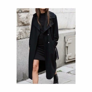 Filippa K Ina coat  - Filippa K ”ina coat”. Svart. Använd fåtal gånger. 