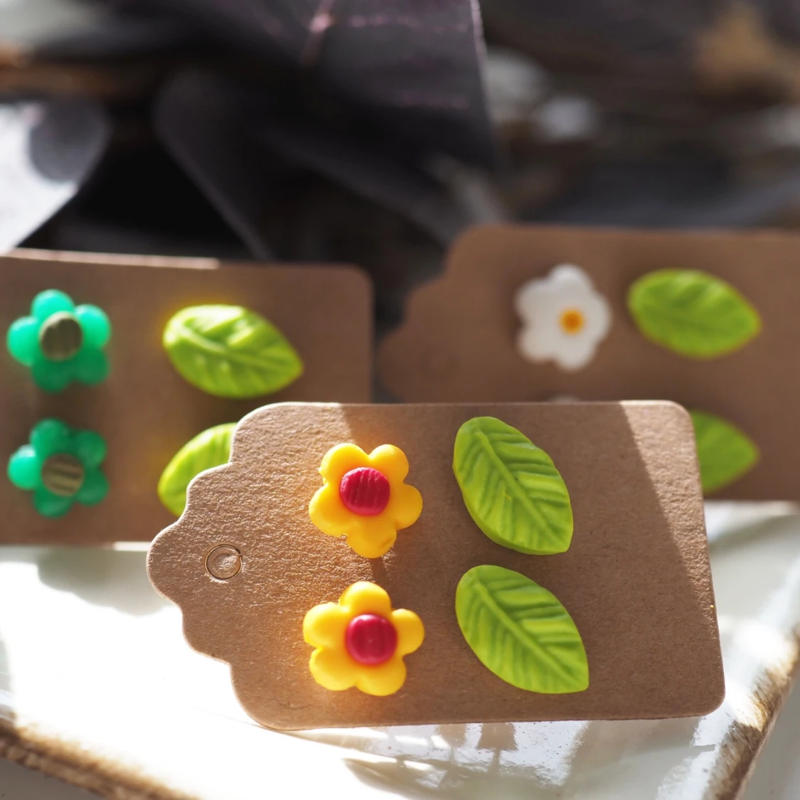 Orange daisy earrings set 