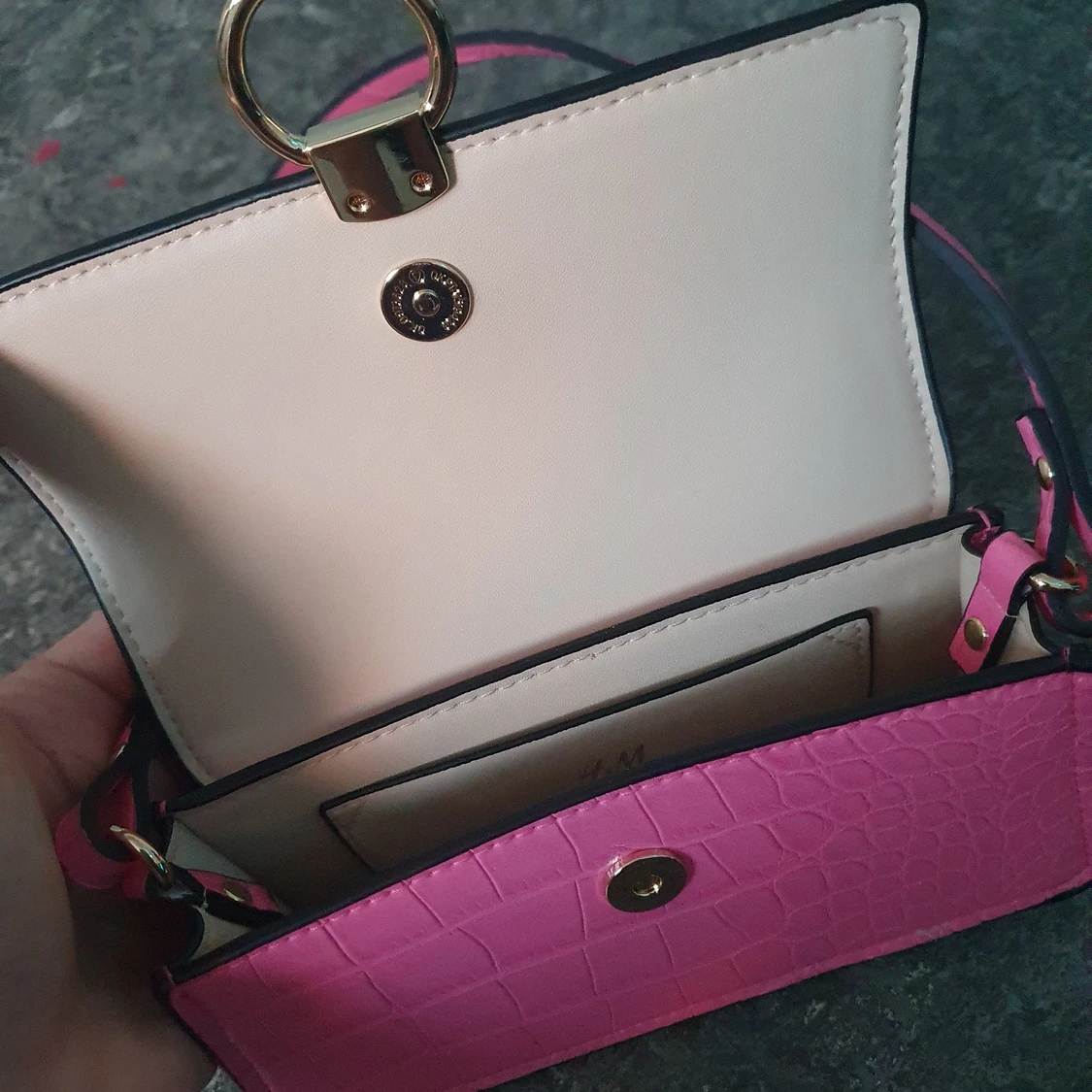 Liten väska, från H&M, oanvänd. - 91