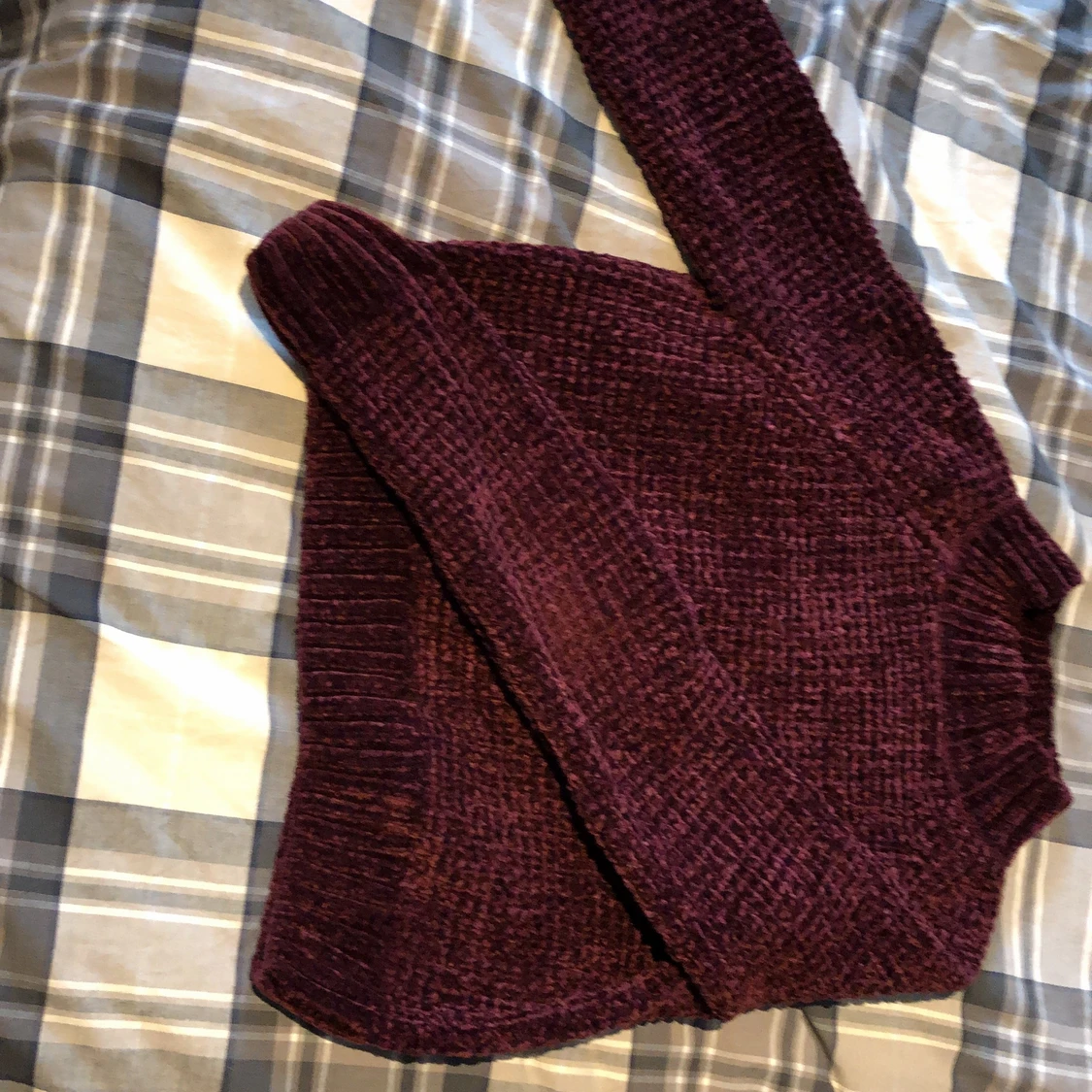 Vinröd stickad tröja - 90