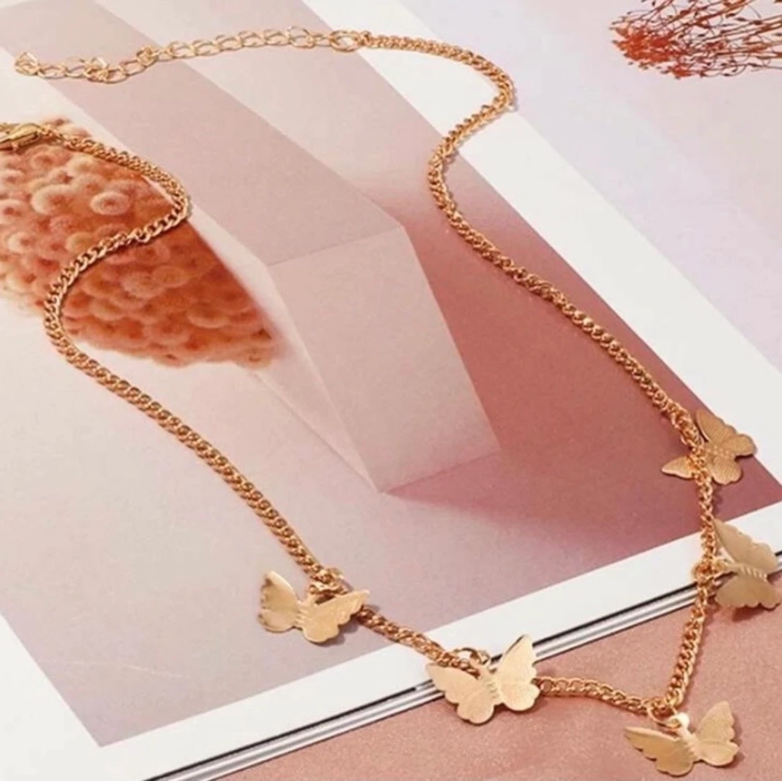 Halsband