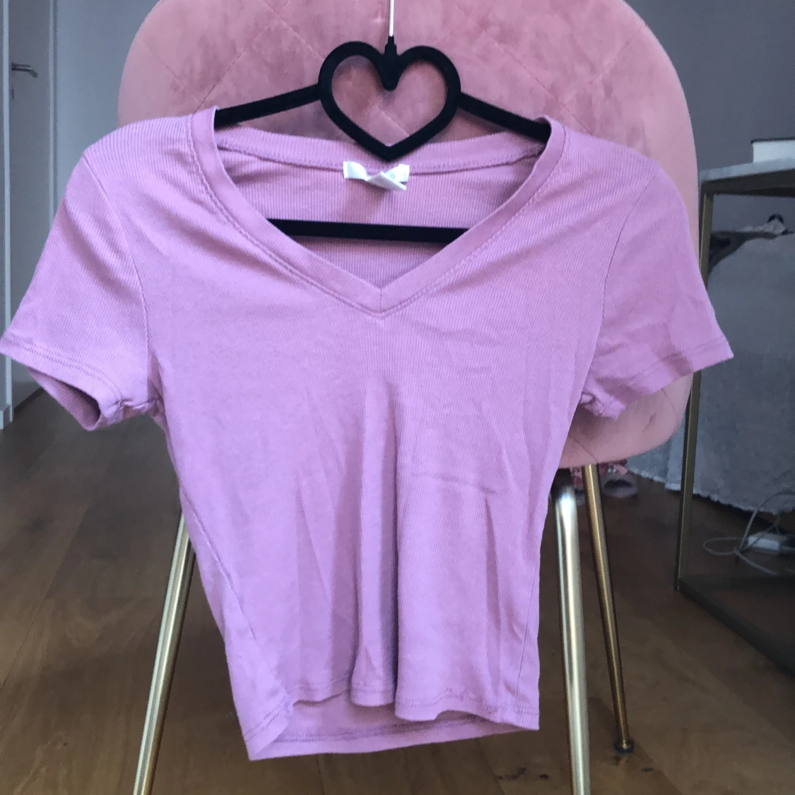 Rosa croptop / magtröja | Large men egentligen Medium/Small - 90