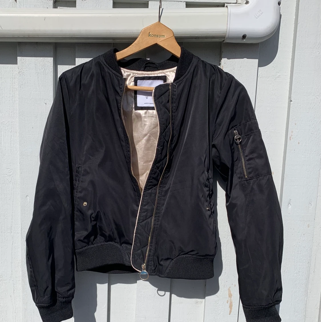 Bomberjacka från PULL&BEAR i stl S