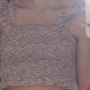 Super söt topp😍 - Säljer denna super söta topp aldrig använd😋