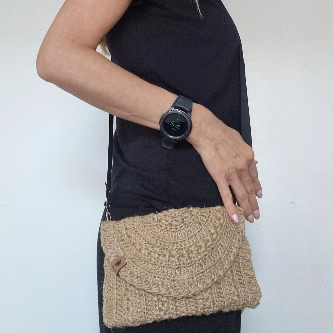 Virkad mini crossbody väska.  - 91