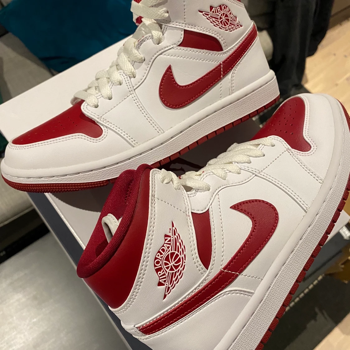 Jordan 1 Mid ”Reverse Chicago” - 90