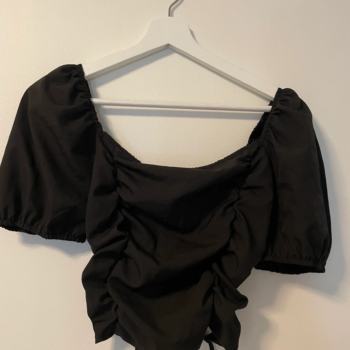 Topp med öppen rygg - 90