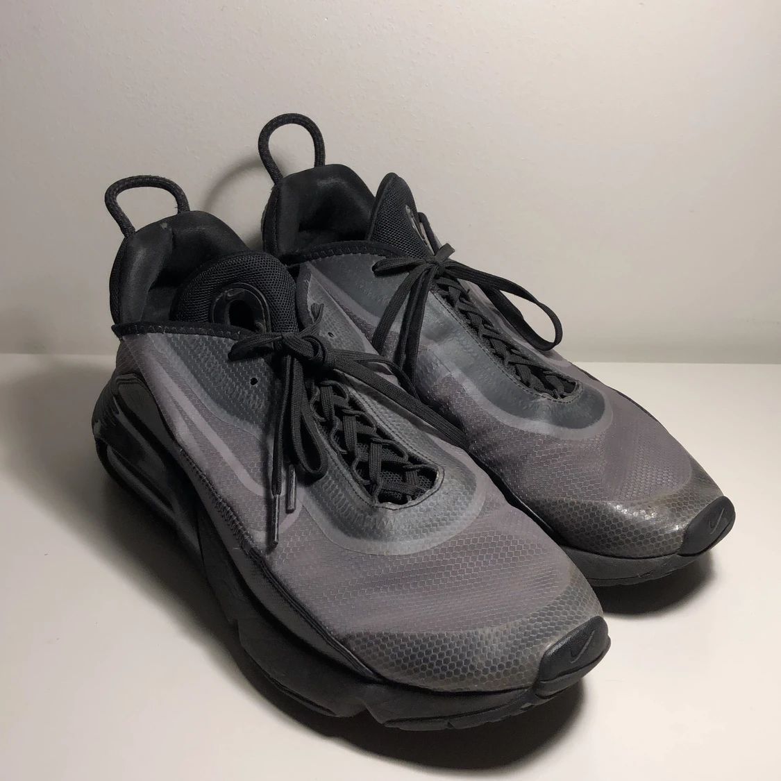 Nike Air Max 2090 Black Wolf grey