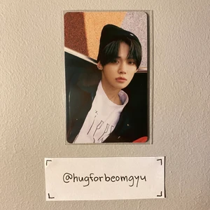 WTT Yeonjun tcc: freeze weverse pob  - vill tradea yeonjun tcc: freeze pob mot hueningkai equivalent. om du är intresserad skriv här eller på instagram @/hugforbeomgyu där kan du också hitta lite proofs <3