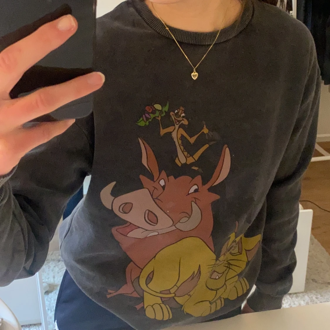 Disney sweatshirt  - 90