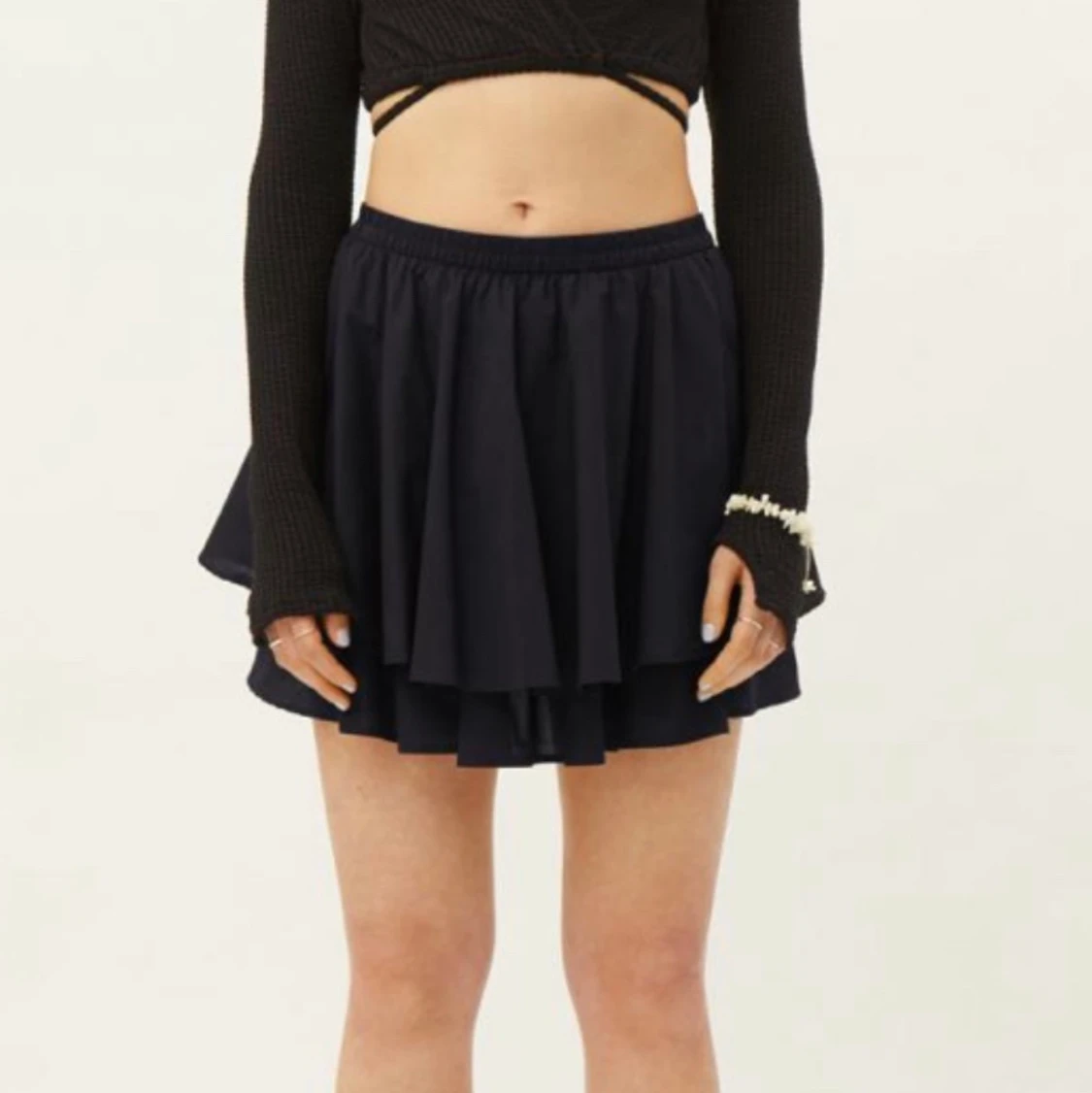 Weekday juste skirt storlek 42 - 90