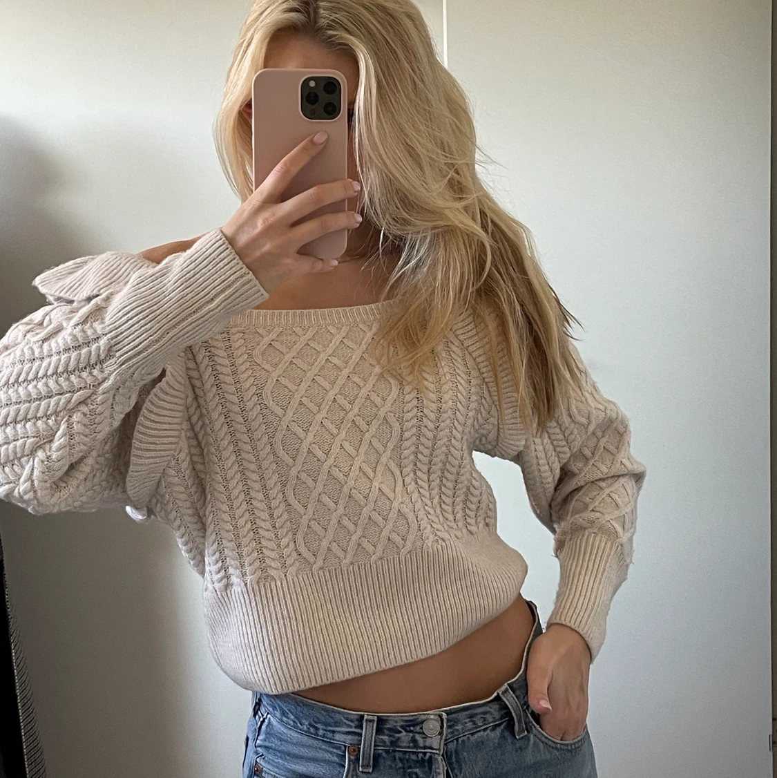 Stickad tröja i stl S/M - 90