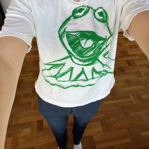 Rolig t-shirt  - Rolig t-shirt från Saras limiterade Disney kollektion. 