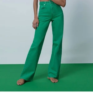 Gröna jeans - Gröna jeans från Zara💚