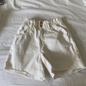 Zara shorts - Jättefina Zara shorts i bra skick❤️
