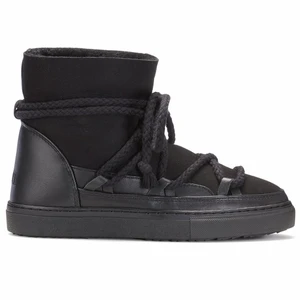 Svarta inuikii - Säljer nu mina älskade inuikii i storlek 41. Det är så sköna och snygga. Skicka för fler bilder!!💕💕