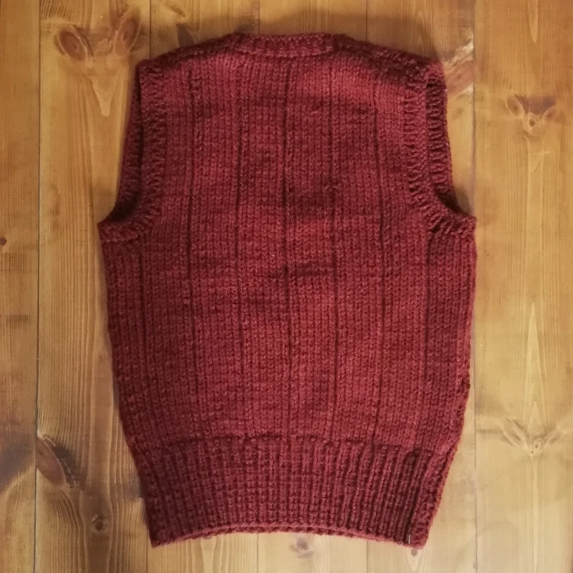 handstickad vest storlek s ✨fri frakt✨ - 91