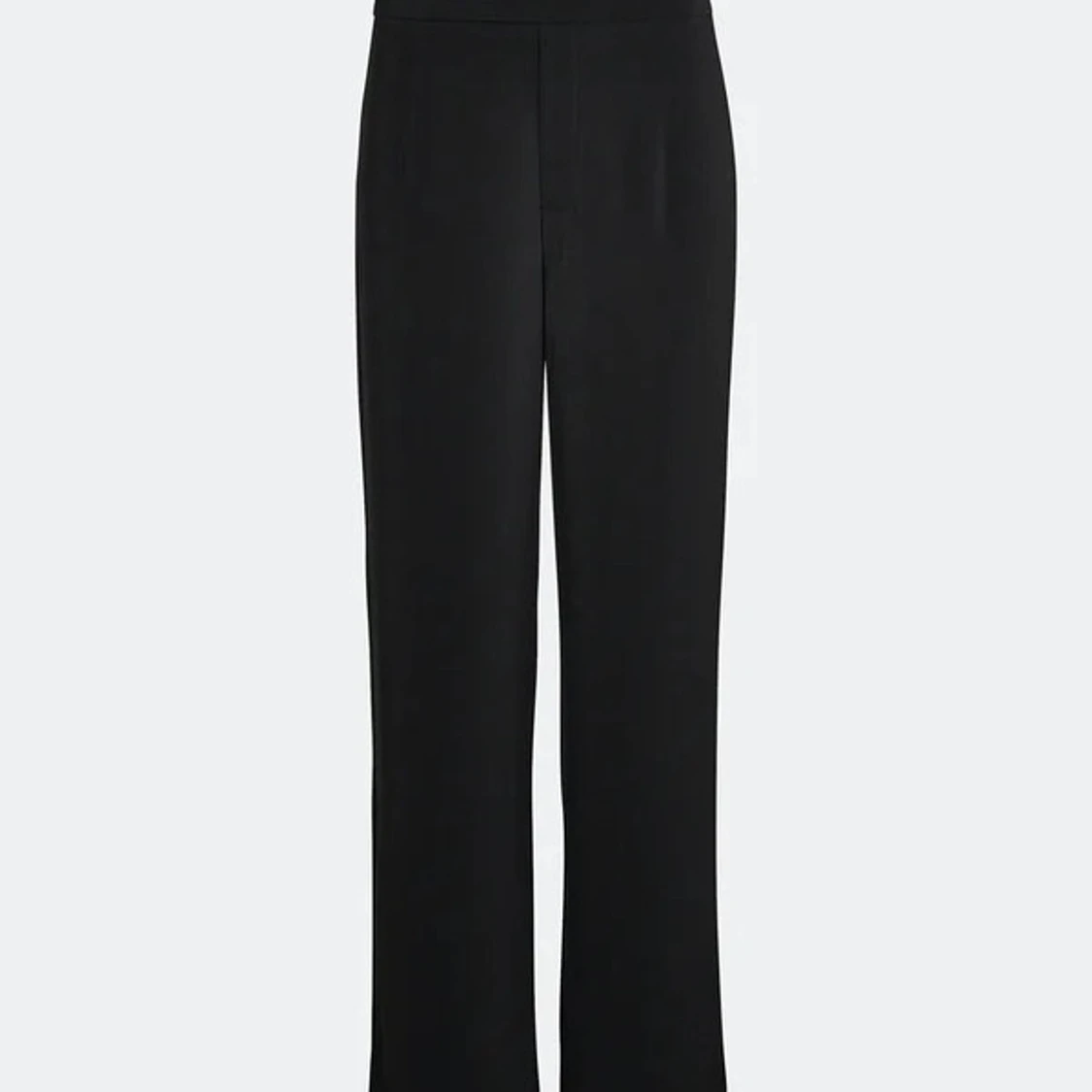 Svarta vida byxor🖤