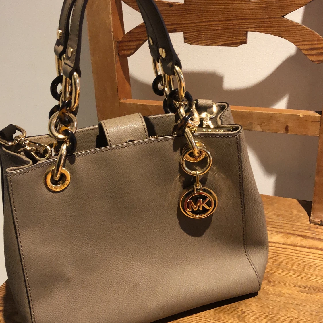 Michael kors väska (mellanstor) - 90