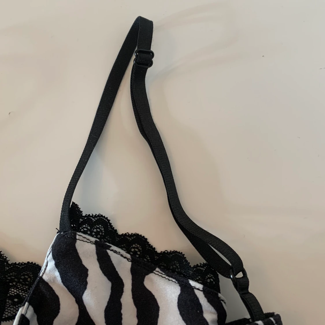 Zebra linne strl XS/34 - 91