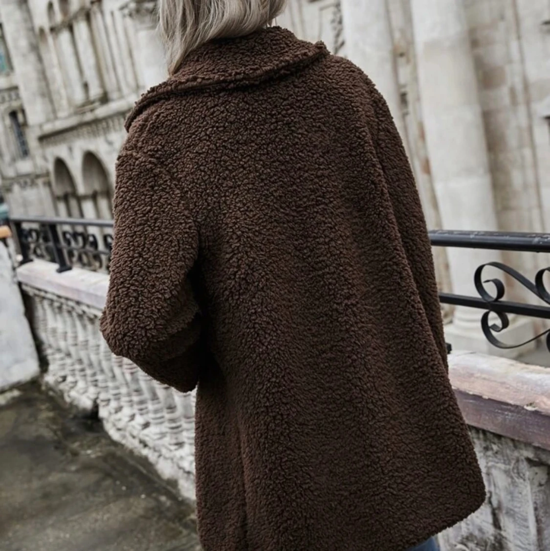 Brun mysig jacka  - 90