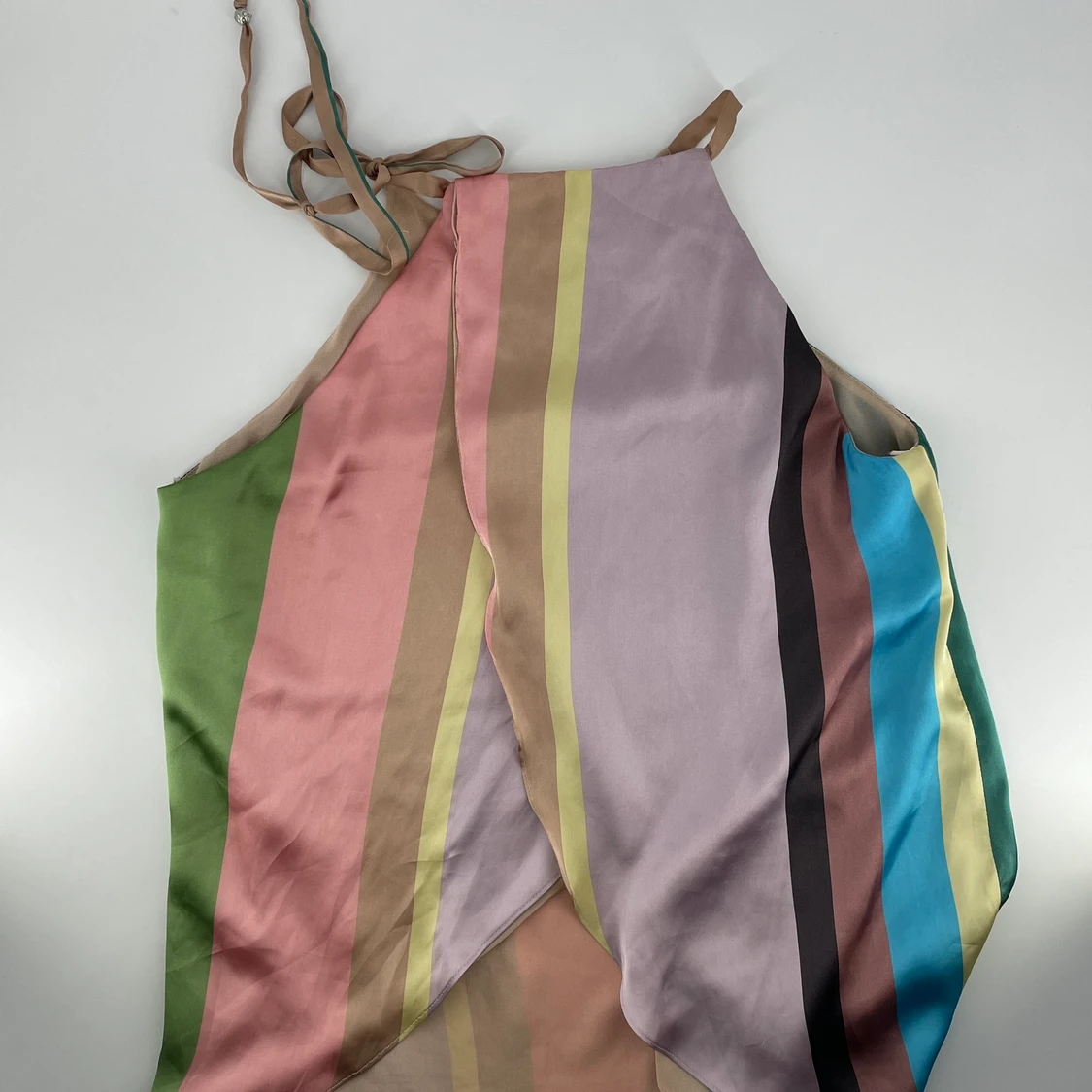 Satin Halterneck top - 90