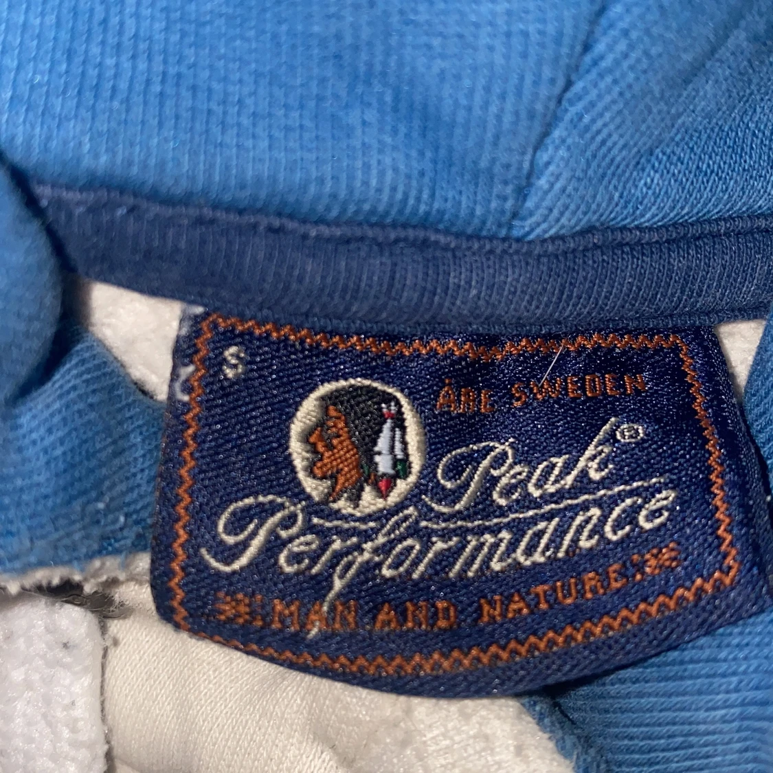 Vintage peak performance  - 91