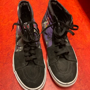 Vans Nightmare before Christmas LIMITED  - LIMITED EDITION Vans. Barely used.