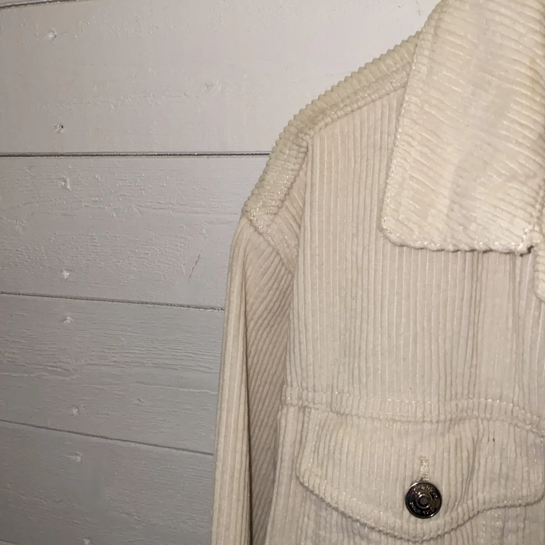 Manchester jacka från Gina Tricot  - 90