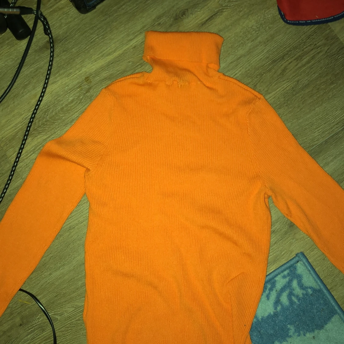 Polotröja, 40kr - 90