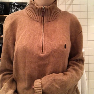 Stickad tröja - Så mysig stickad tröja från Ralph Lauren!