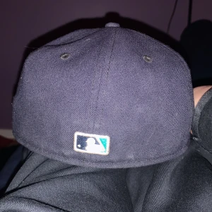 7 55cm  - En fin keps 