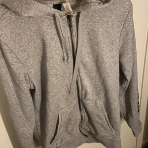 Adidas kofta - Sett 400kr