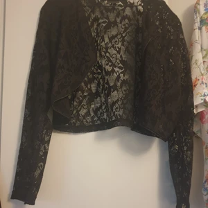 Bolero - Spetsbolero strl 48/50