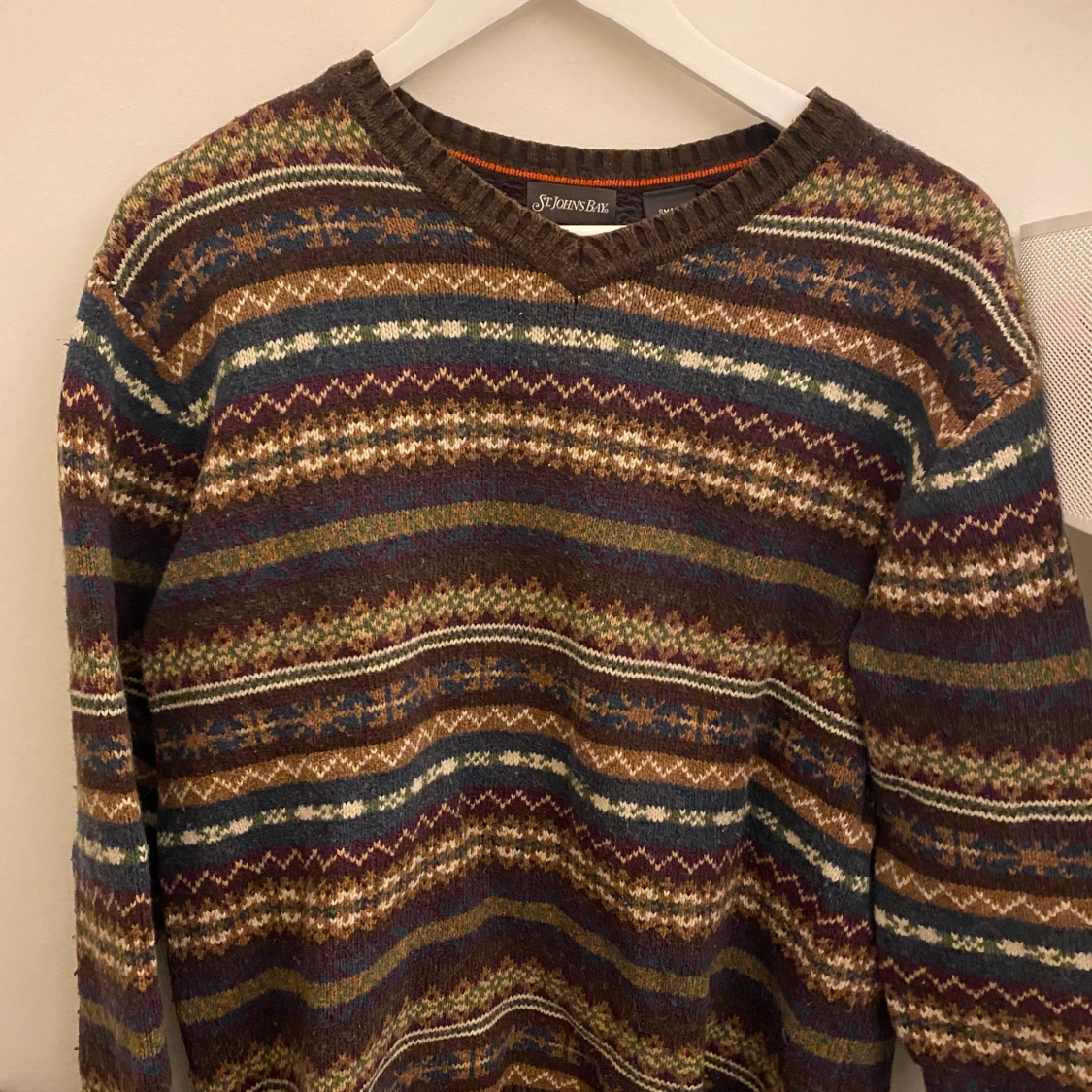 Brun stickad tröja!