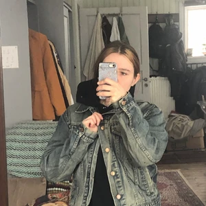 Jeansjacka - Vintage jeansjacka från Diesel. 