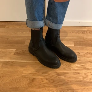 Ellos Pull On Boots - Black chelsea leather boots from Ellos