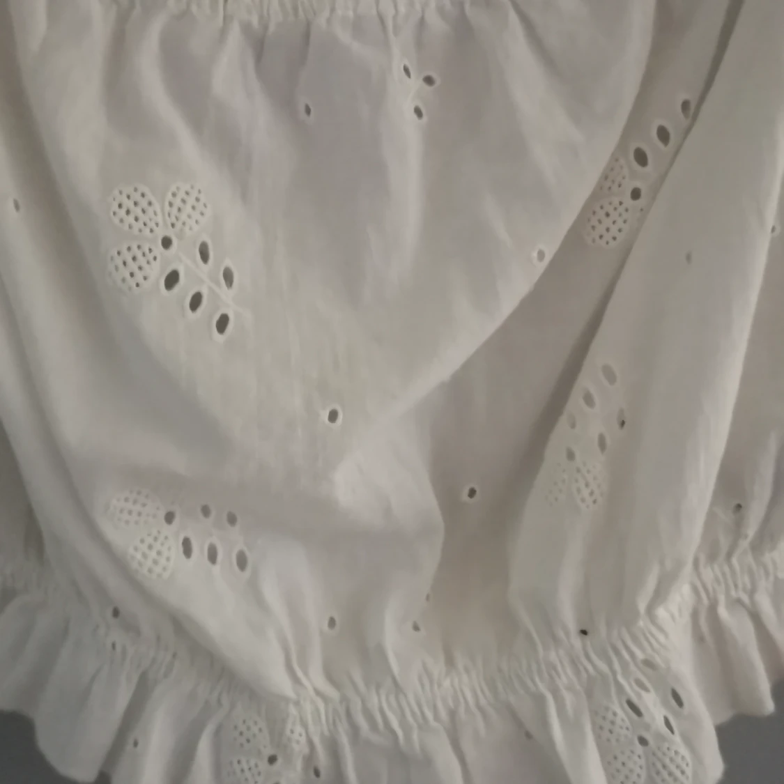 Offsholder topp från gina tricot - 90