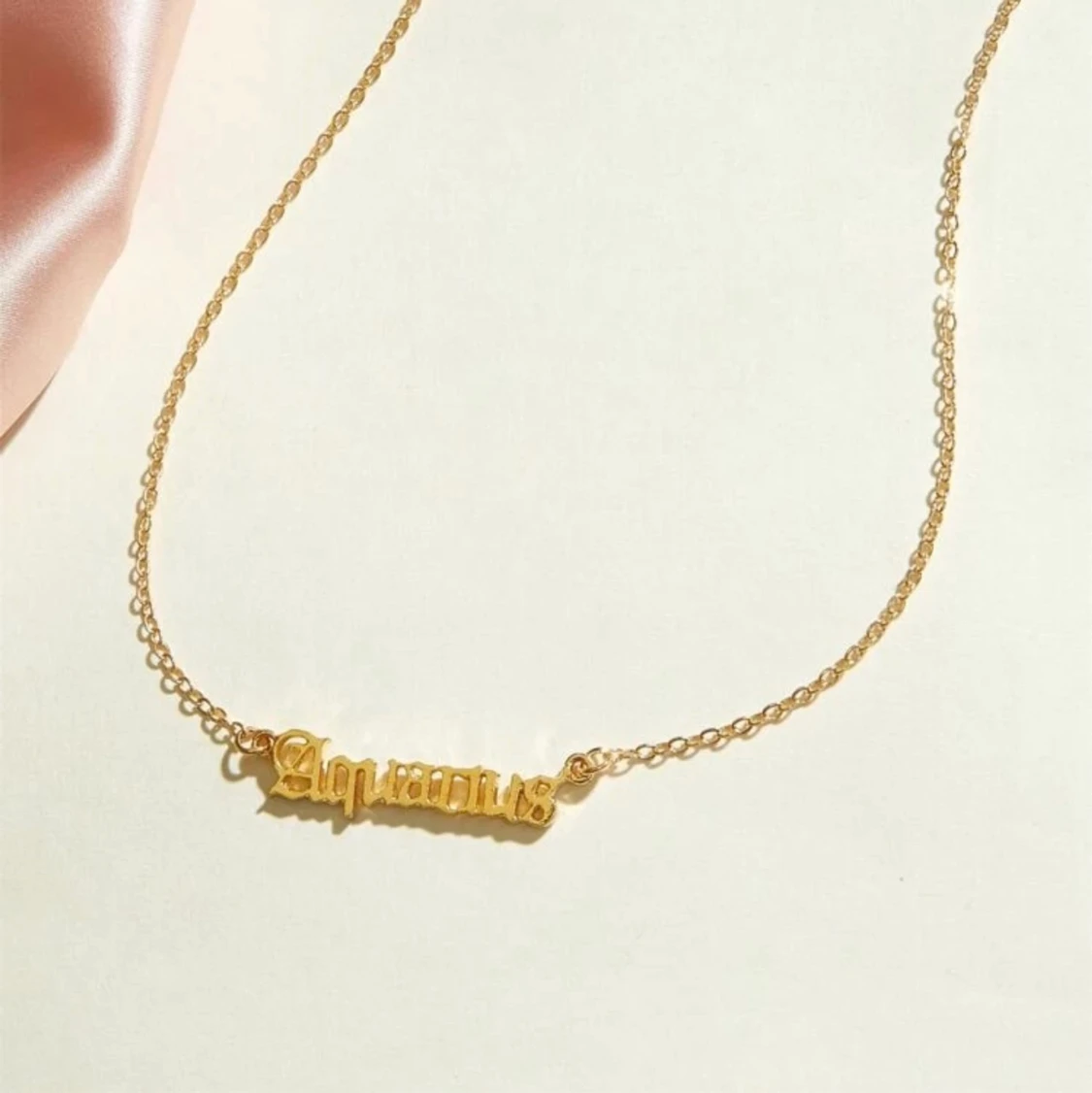 Aquarius halsband  - 90