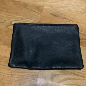 Svart hand väska  - 🙏🏻