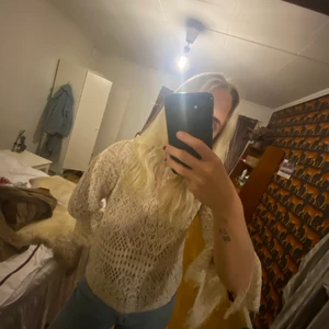 Spets topp - Passar så fint både till fest och vardags!