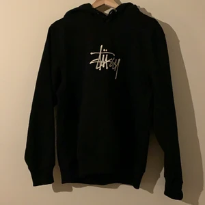 Stüssy tröja - En oanvänd Stüssy tröja i storlek Small !