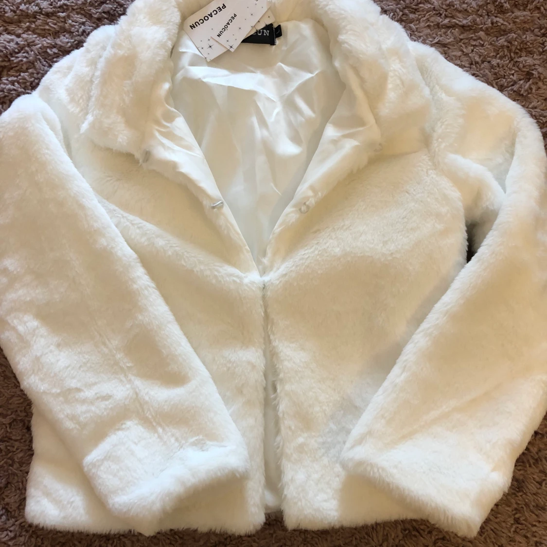 Vit mjuk jacka 