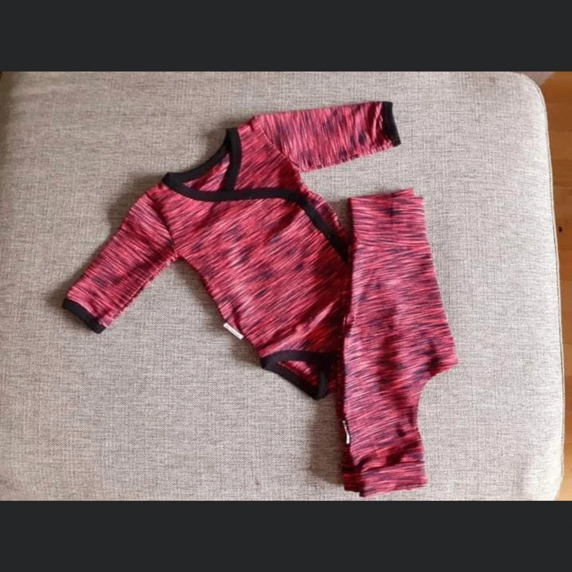 Välsydda barnkläder  - 90