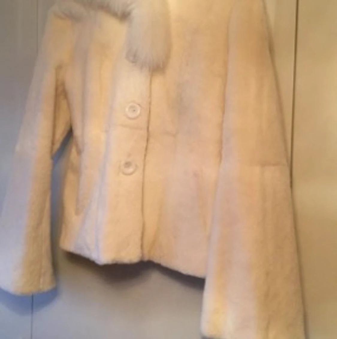 Vit pälsjacka  - 90