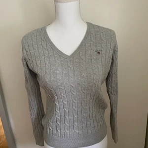 Grå gant tröja - Sitter så fint, härlig grå färg!