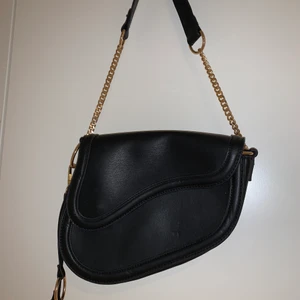 Väska från Ginatricot - Aldrig använd!!!!!