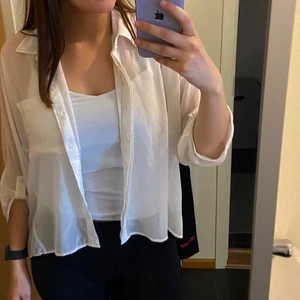 Skjorta - Vit skjorta.