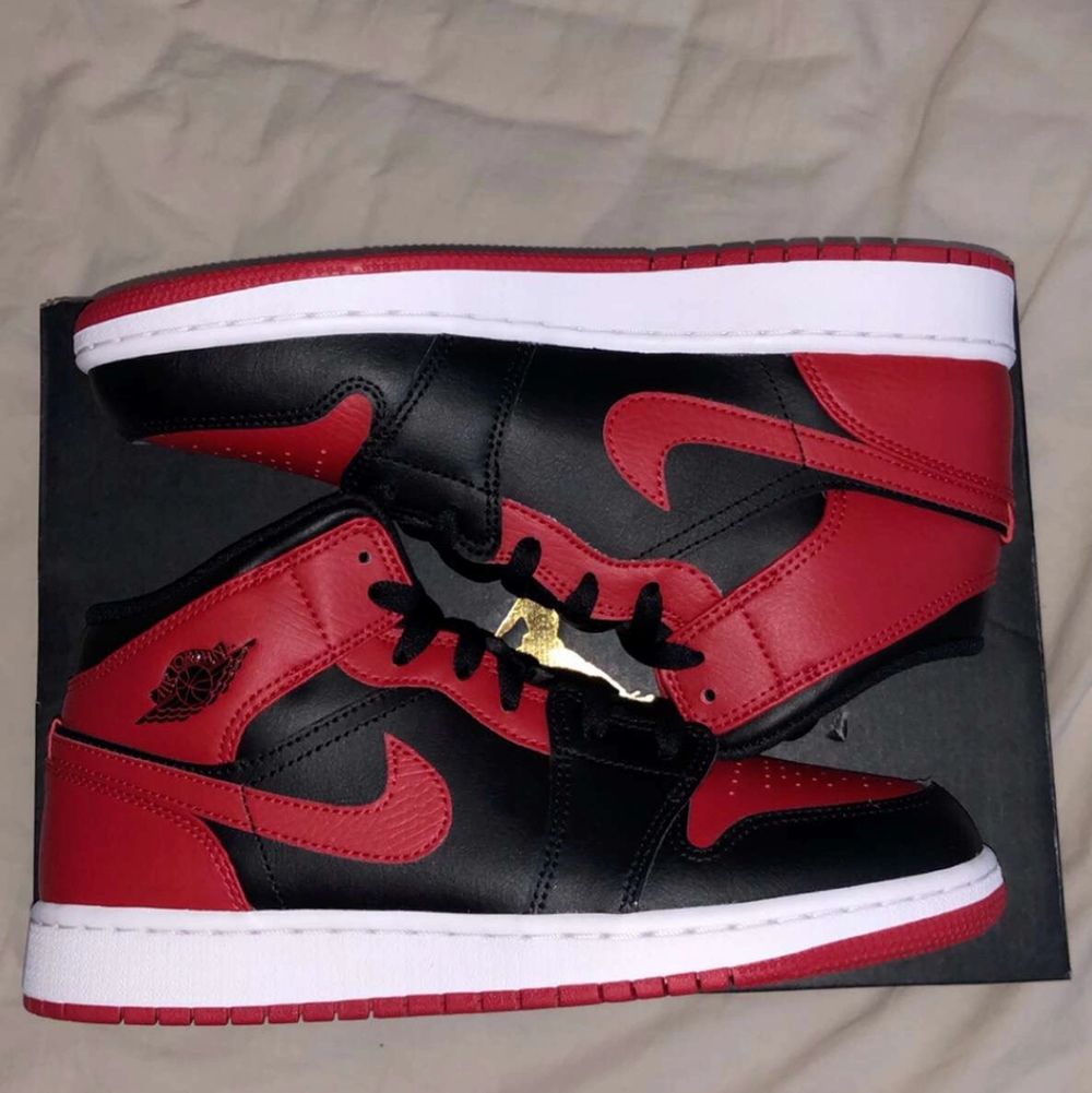 Jordan 1 - Skor | Plick Second Hand